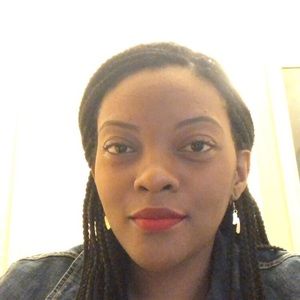 Meet your Posher, Adriane